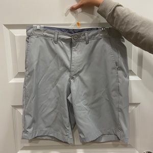 Men’s shorts size 32